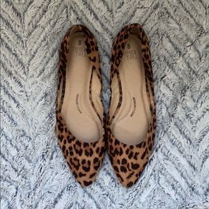 Time and Tru pointed toe leopard flats